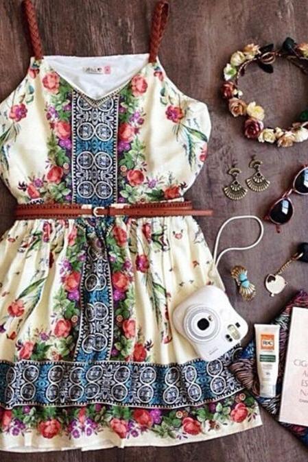 Slim Sling V-neck Print Dress